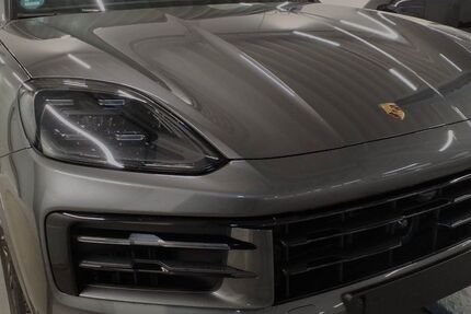 Porsche Cayenne 18.800 km 84.888 &euro; Stuttgart 70499