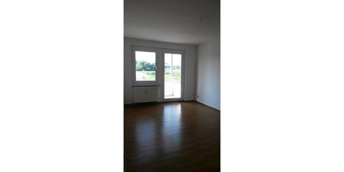 Etagenwohnung Zittau - 3 Zimmer, 59 m&sup2;, 381&euro; | Angebot:26674744