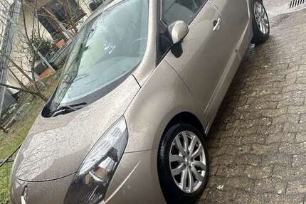 Renault Scenic 188.000 km 4.200 &euro; bielefeld 33739