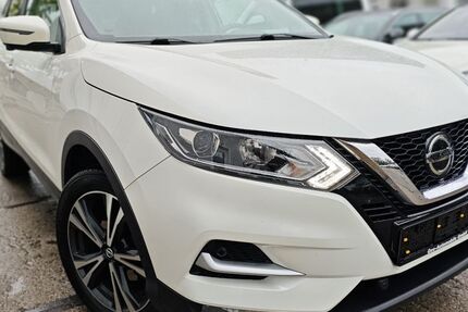Nissan Qashqai 84.000 km 18.900 € Kolbermoor 83059