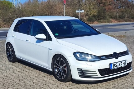 VW Golf 209.000 km 13.500 &euro; Braunschweig 38100