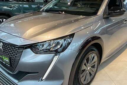 Peugeot 208 26.500 km 18.490 &euro; Goslar 38644