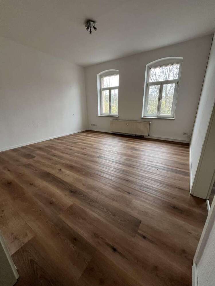 Wohnung zum Mieten in Chemnitz 270 € 47.5 m²