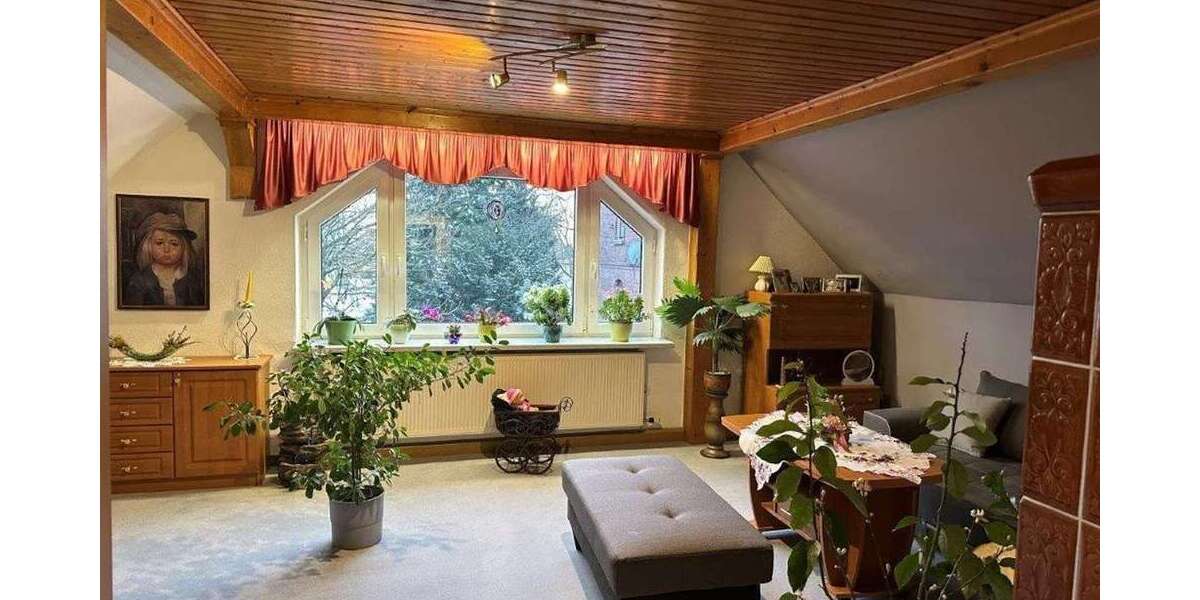 gepflegtes, freistehendes Ein- Zweifamilienhaus in ruhiger Lage von Peuschen zu verkaufen - Einfamilienhaus Peuschen | Angebot:20430380