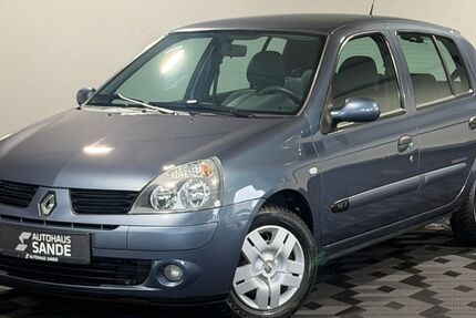 Renault Clio 25.500 km 3.999 &euro; Sande 26452