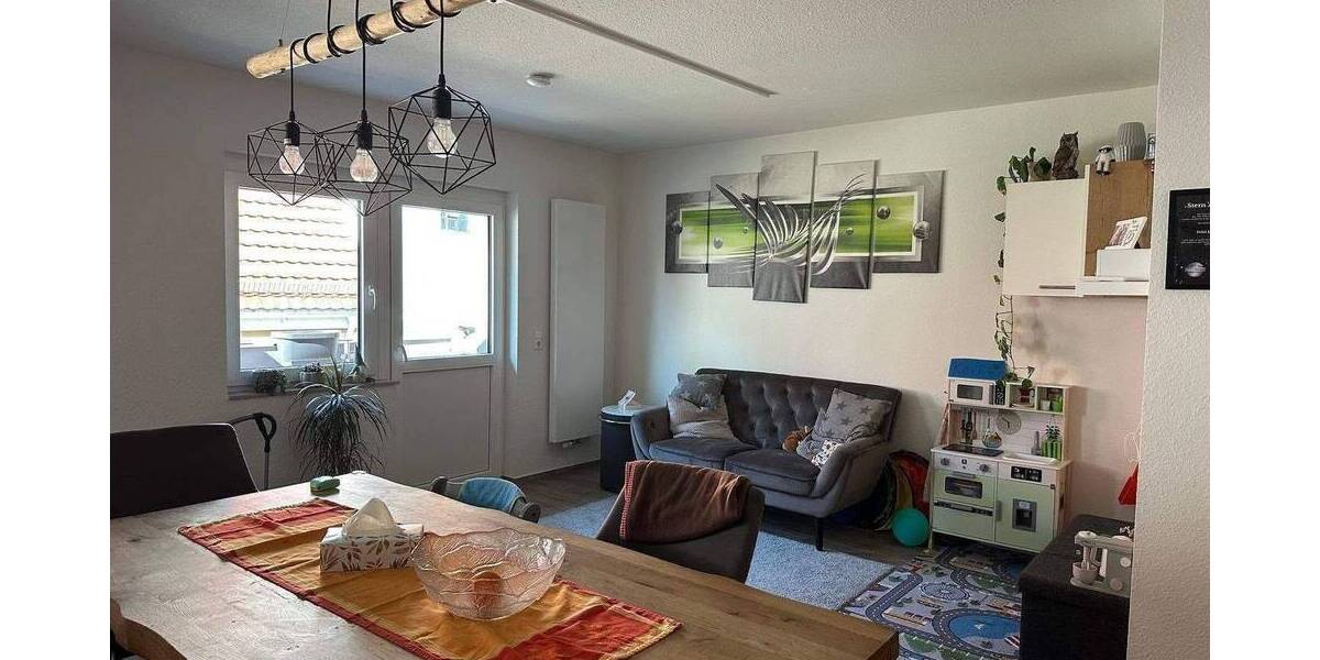 Etagenwohnung Vogtsburg im Kaiserstuhl Oberrotweil - 5 Zimmer, 157 m&sup2;, 1.340&euro; | Angebot:26858914