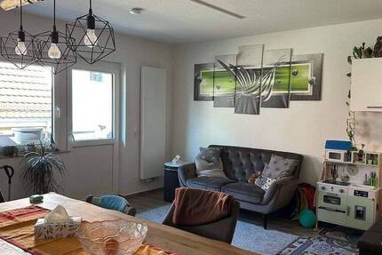 Wohnung Vogtsburg im Kaiserstuhl Oberrotweil - 5 Zimmer, 157 m&sup2;, 1.340&euro; | Angebot:26858914