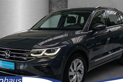 VW Tiguan 92.190 km 24.780 € Neutraubling 93073
