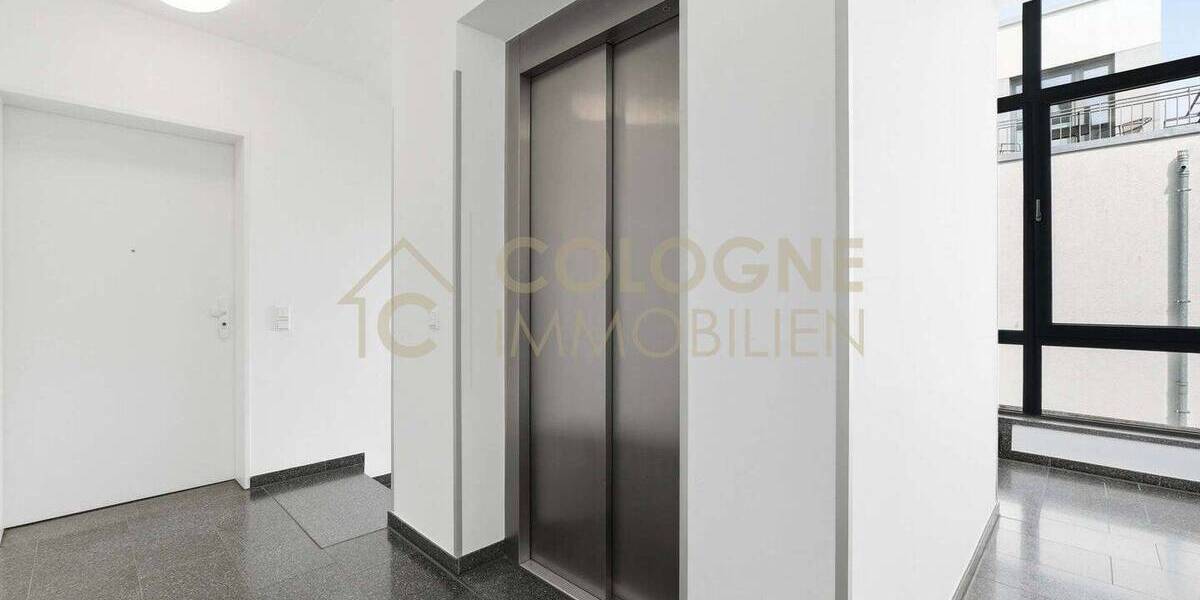 Etagenwohnung Köln Weiden - 3 Zimmer, 82 m&sup2;, 415.000&euro; | Angebot:26656863