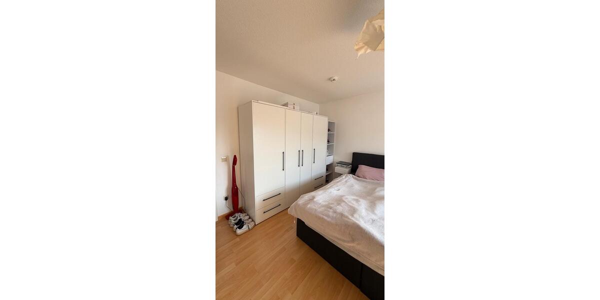 Dachgeschoßwohnung Wolfsburg - 2 Zimmer, 60 m&sup2;, 555&euro; | Angebot:25395003