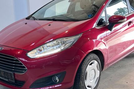 Ford Fiesta 123.109 km 6.999 &euro; Potsdam-Drewitz b.Berlin 14478