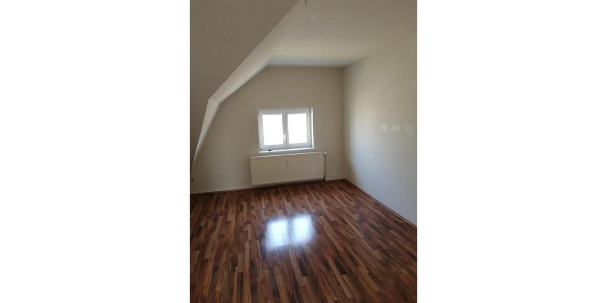 Dachgeschoßwohnung Coswig - 1 Zimmer, 40 m&sup2;, 340&euro; | Angebot:26676091