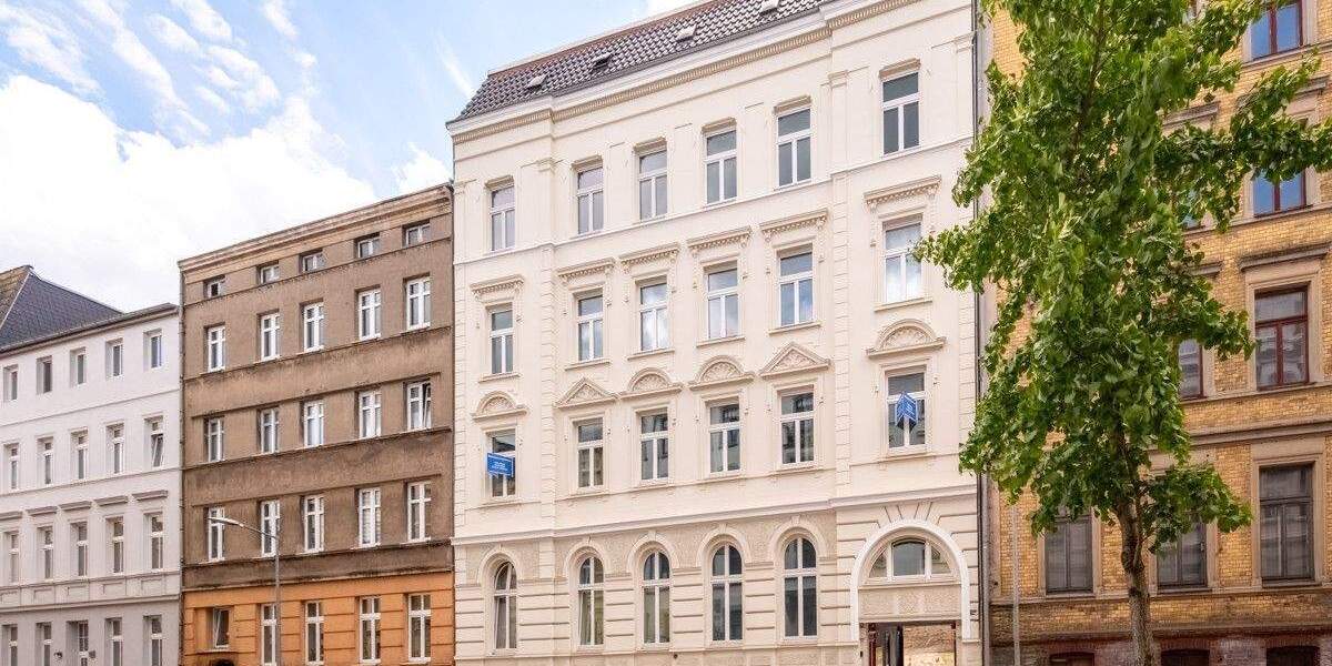 Lichtdurchflutete 4-Zimmer-Wohnung im Erdgeschoss mit Küche und Tageslichtbad 2 zimmer