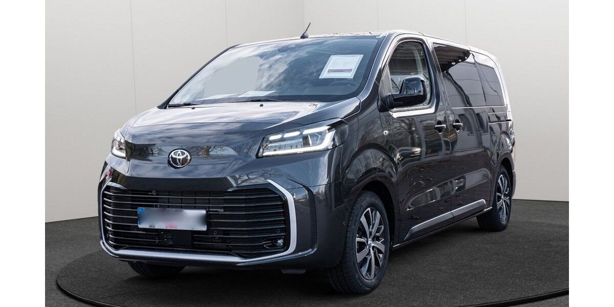 Toyota Proace (Verso) 2.500 km 52.990 &euro; Ahrensburg 22926