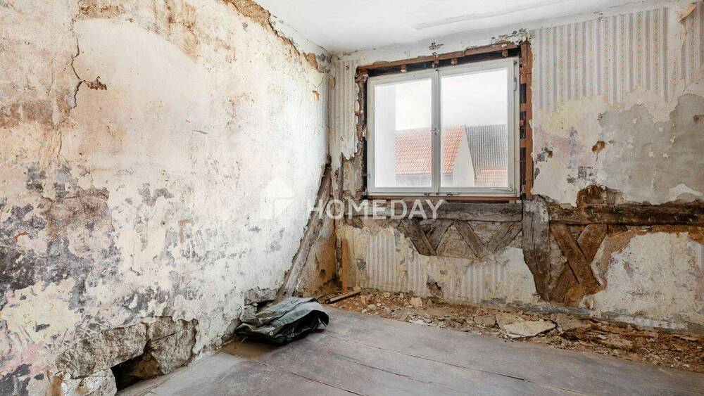 Einfamilienhaus Eußenheim Aschfeld - 8 Zimmer, 275 m&sup2;, 40.000&euro; | Angebot:25702868