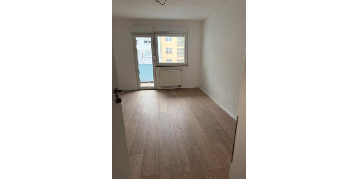 Etagenwohnung Pforzheim - 1 Zimmer, 20 m&sup2;, 400&euro; | Angebot:25523168