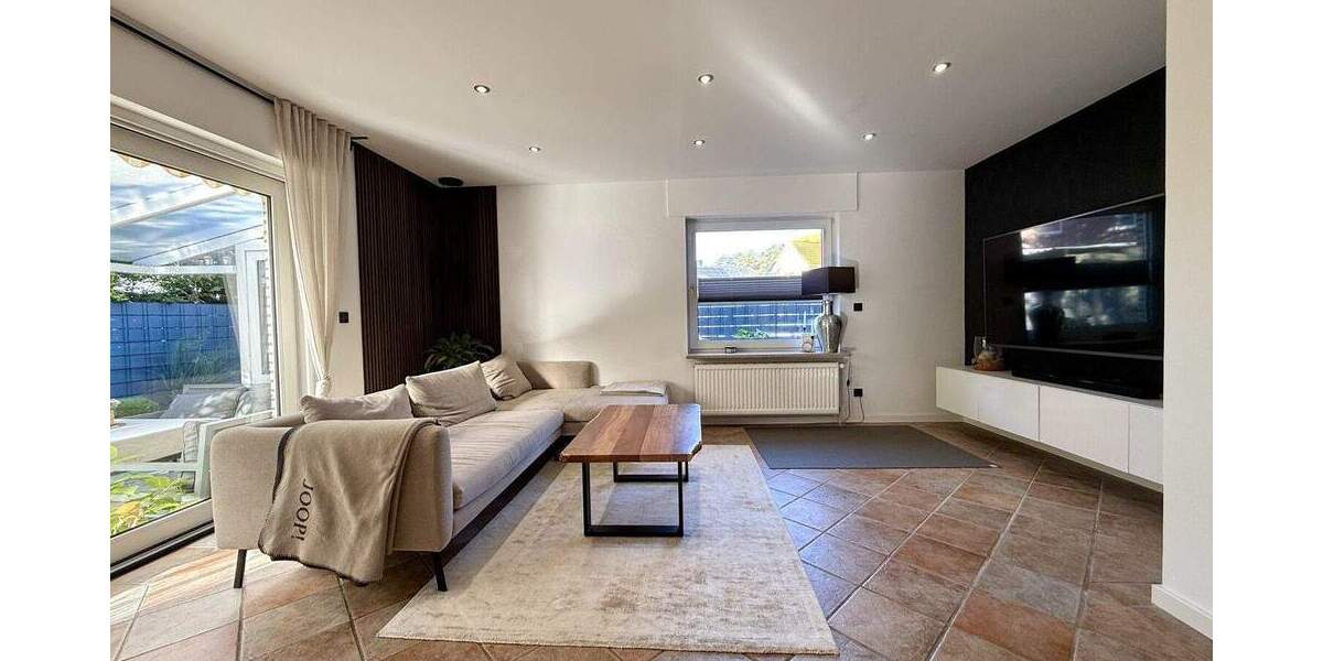 Mehrfamilienhaus, Wohnhaus Lotte Halen - 8 Zimmer, 193 m&sup2;, 549.000&euro; | Angebot:25673352