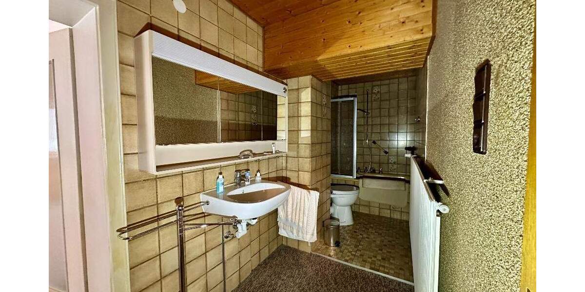 Einfamilienhaus Waldfischbach-Burgalben Burgalben - 5 Zimmer, 151 m&sup2;, 215.000&euro; | Angebot:25745673