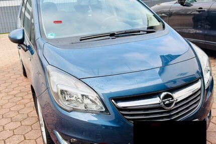 Opel Meriva 60.000 km 8.100 &euro; Langerringen 86853