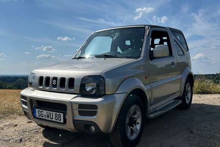 Suzuki Jimny 69.900 km 11.600 &euro; Solingen 42699