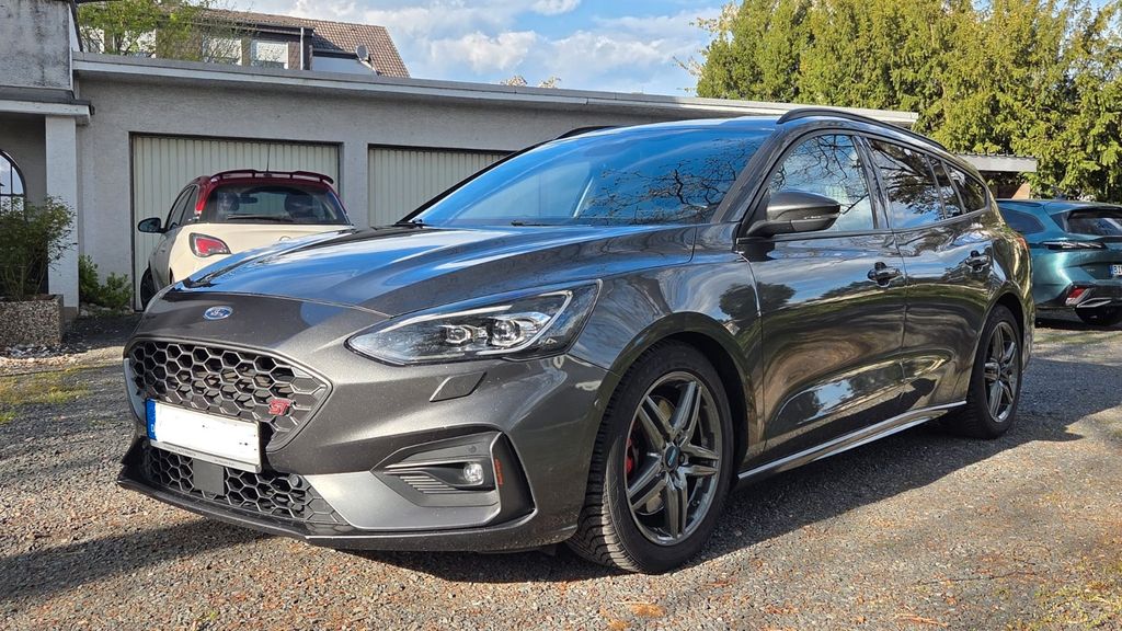 Ford Focus 127.200 km 16.800 &euro; Stebach 56276