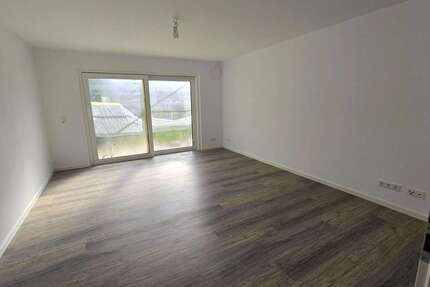 Haus zum Mieten in Römerberg 1.600 € 80 m² 3.5 zimmer
