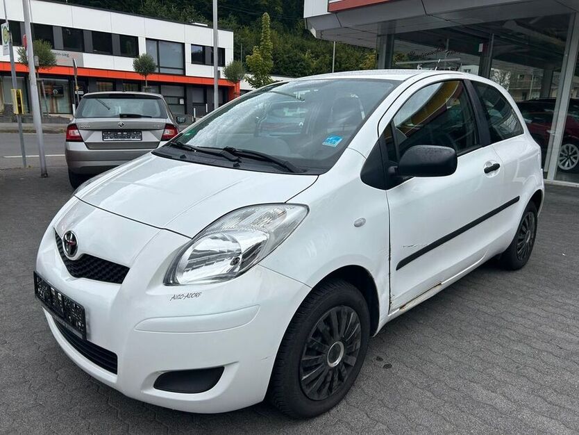 Yaris