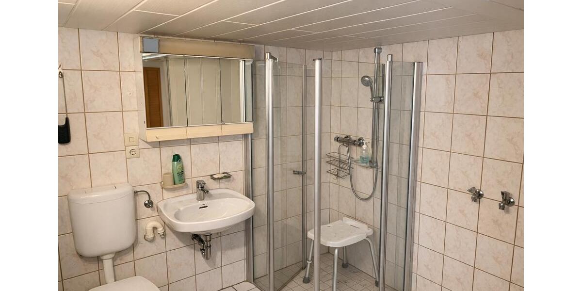 Doppelhaushälfte Probstzella - 7 Zimmer, 90 m&sup2;, 75.000&euro; | Angebot:27127861