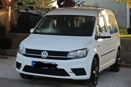 VW Caddy 122.000 km 13.900 &euro; Thiendorf 01561