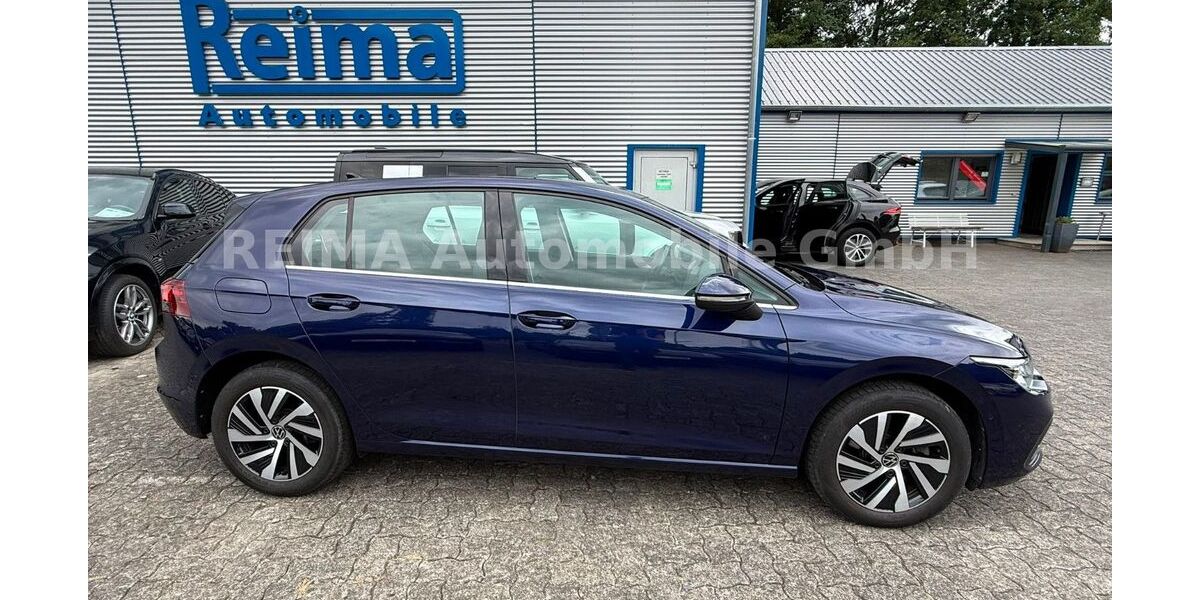 VW Golf 43.900 km 21.890 &euro; Nümbrecht 51588