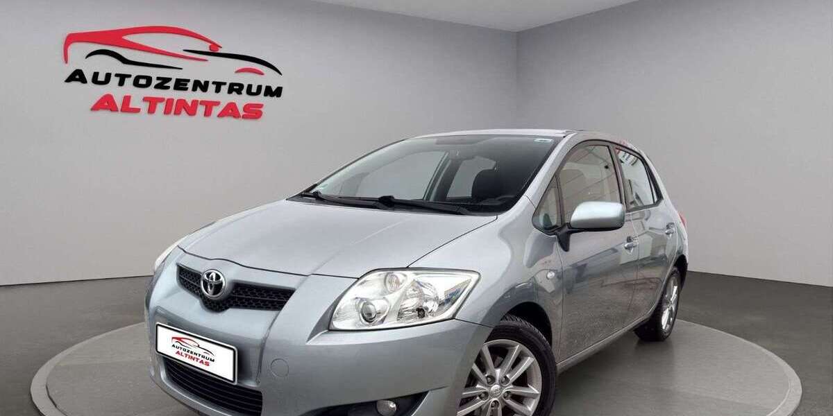 Toyota Auris 113.000 km 4.750 &euro; Holzgerlingen 71088