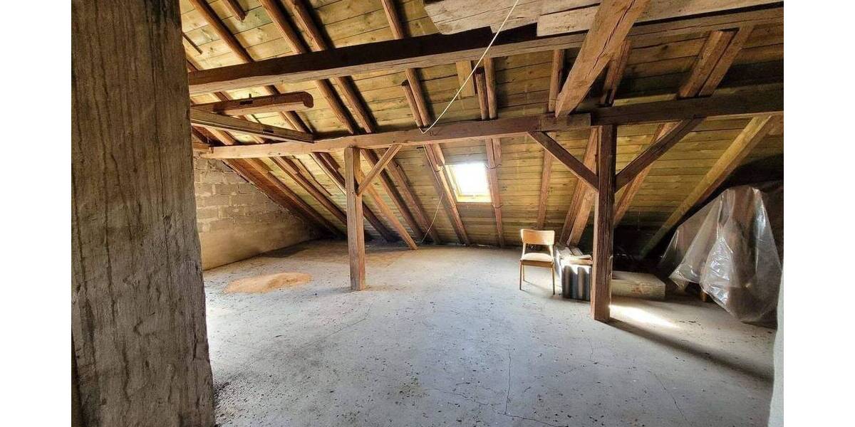 Einfamilienhaus Alsfeld Lingelbach - 7 Zimmer, 180 m&sup2;, 135.000&euro; | Angebot:26826602