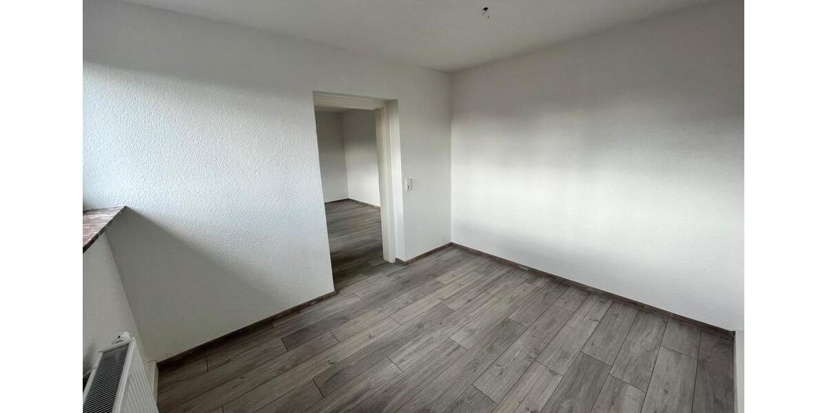 Etagenwohnung Bebra - 4 Zimmer, 80 m&sup2;, 650&euro; | Angebot:26503026