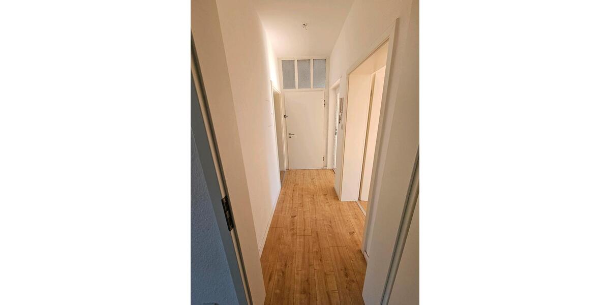 Etagenwohnung Dillingen (Saar) - 4 Zimmer, 100 m&sup2;, 750&euro; | Angebot:26616845