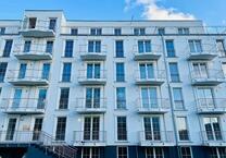 Moderne 5-Zimmer-Maisonette mit wohnlichem Souterrain