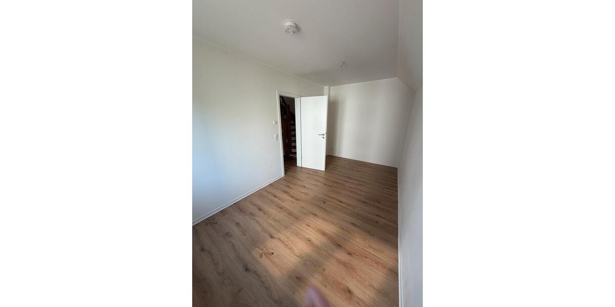 Doppelhaushälfte Preetz - 4 Zimmer, 122 m&sup2;, 421.000&euro; | Angebot:26762163