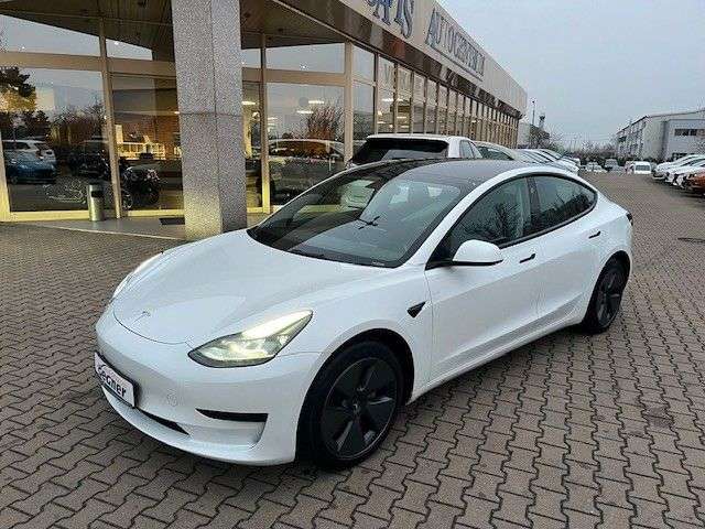 Tesla Model 3 45.000 km 25.790 &euro; Eilenburg 04838