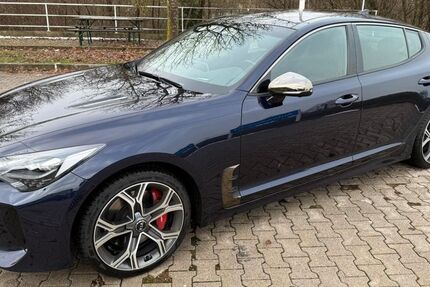 Kia Stinger 90.000 km 29.500 &euro; München 80993