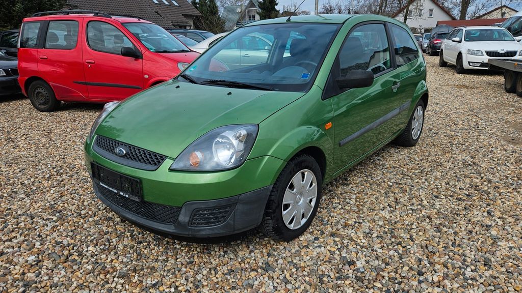 Ford Fiesta 113.900 km 1.690 &euro; Rüdersdorf OT Tasdorf 15562