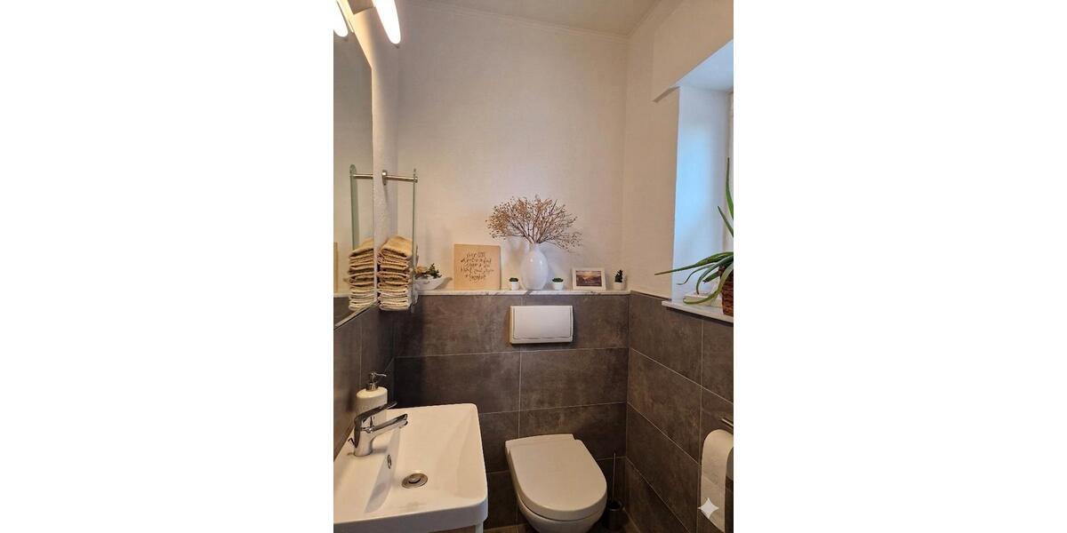 Einfamilienhaus Minden - 9 Zimmer, 180 m&sup2;, 435.000&euro; | Angebot:26919092