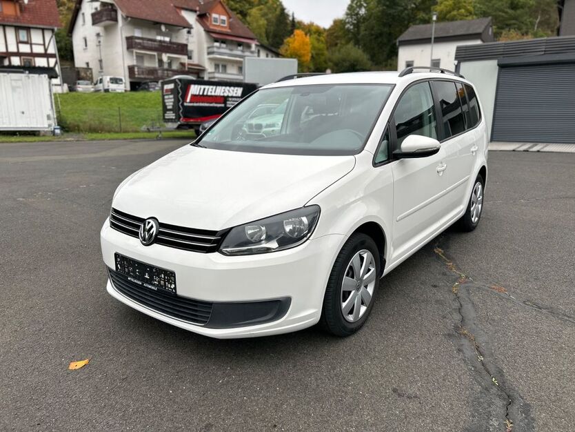 VW Touran 128.000 km 9.900 € Haiger 35708