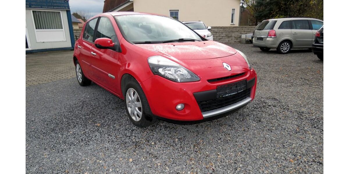 Renault Clio 85.700 km 4.690 &euro; Fürstenwalde 15517
