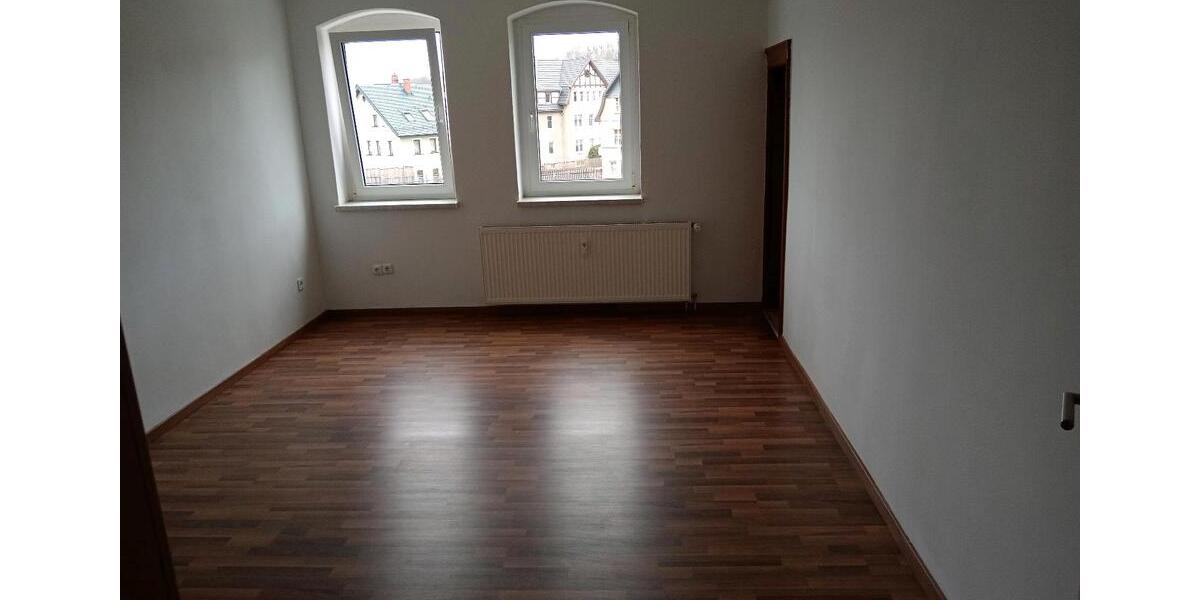 Etagenwohnung Flöha - 3 Zimmer, 69 m&sup2;, 420&euro; | Angebot:25932534