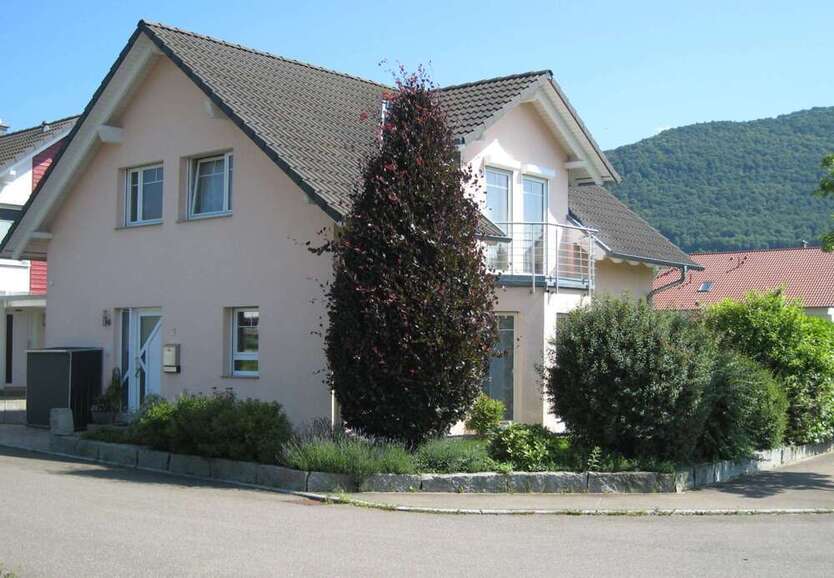 Haus zum Kaufen in Dettingen an der Erms 780.000 € 132 m²