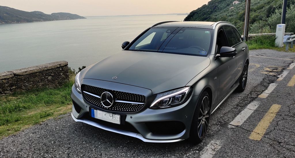 Mercedes-Benz C 43 AMG 121.000 km 33.990 &euro; Reinsdorf 08141