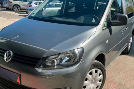 VW Caddy 230.125 km 6.499 &euro; Gnoien 17179