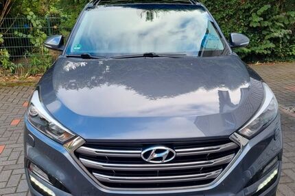 Hyundai TUCSON 130.000 km 13.500 &euro; Oldenburg 26127