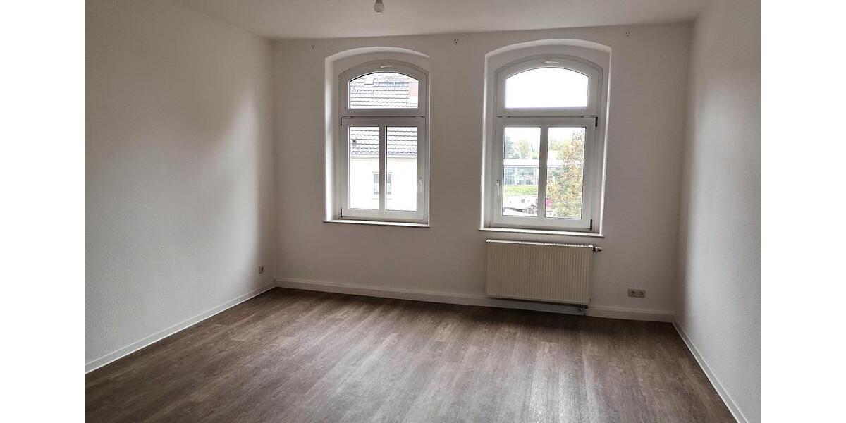 Etagenwohnung Zittau - 3 Zimmer, 87 m&sup2;, 470&euro; | Angebot:26383944