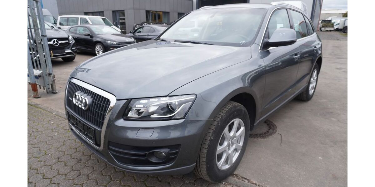 Audi Q5 210.841 km 10.900 &euro; Düren 52353