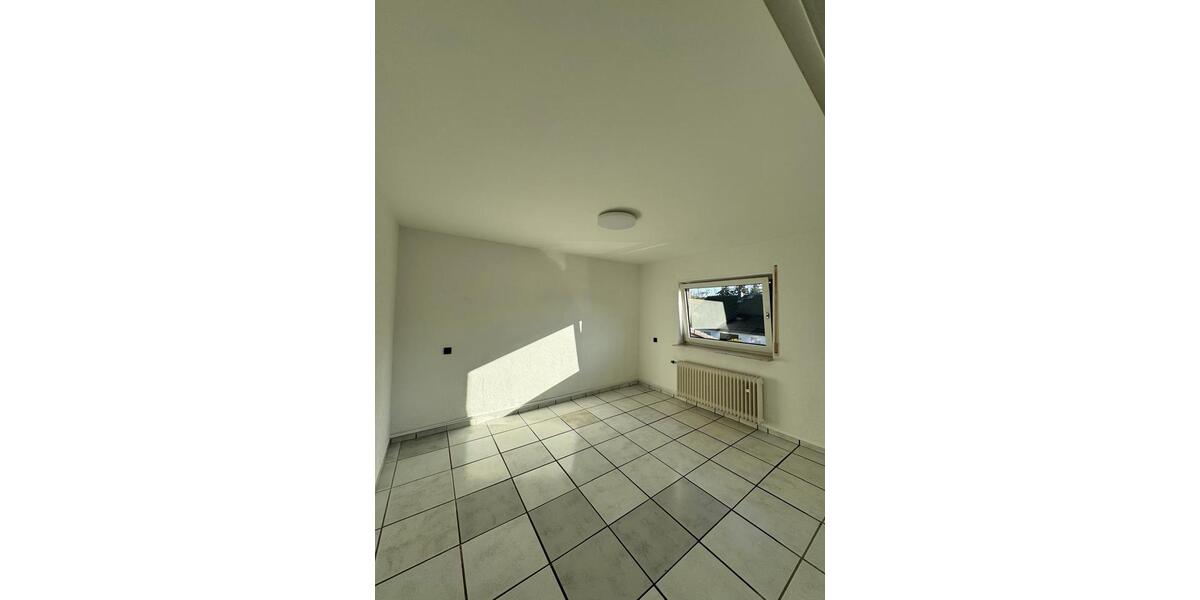 Erdgeschoßwohnung Reinheim - 2 Zimmer, 70 m&sup2;, 790&euro; | Angebot:26311658